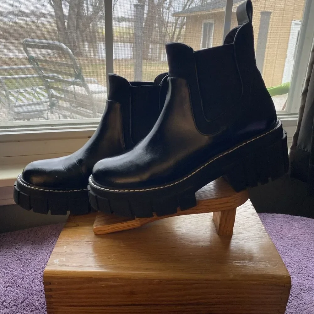 BCBG Women's Ulysa Platform Boots‎ Black  Platform Boots Size 7m BCBGeneration
